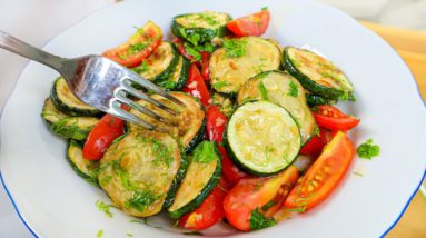 Wenn Sie Zucchini und Tomaten haben, machen Sie diesen köstliche Gericht! Frische Rezepte