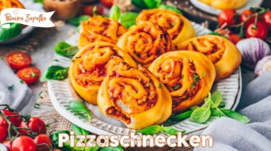 Pizzaschnecken Rezept - Einfache Pizzabrötchen mit Spinat, Tomaten und Käse (Vegan)