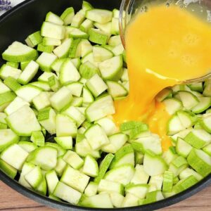 Just chop the zucchini and add the eggs! Dinner is ready in 15 minutes! Delicious and simple!